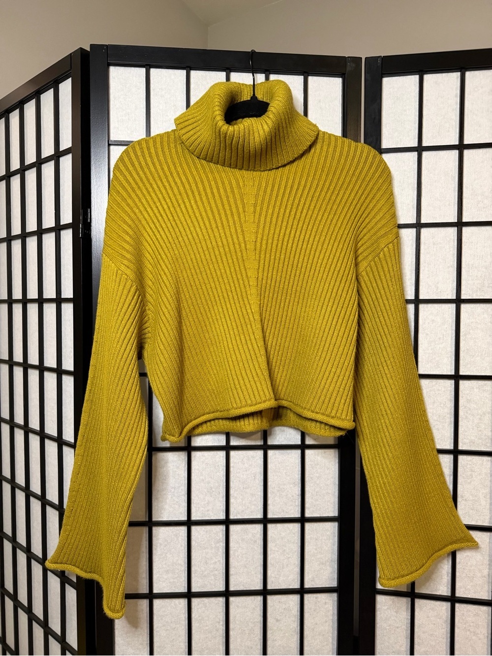 House of Harlow 1960 Cropped Ribbed Turtleneck Sweater NWT Small